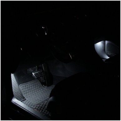 Audi A4 B6 B7 sedanas LED salono apšvietimo lempučių komplektas 7
