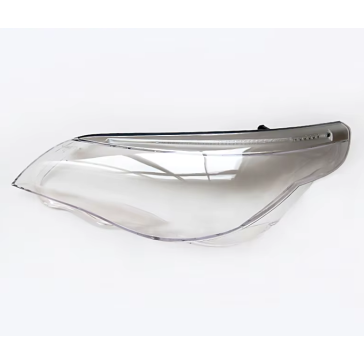BMW 5 E60/E61 XENON (2003-2010) ir LCI - Kairės pusės žibinto stiklas su antakiu BMW 5 E60/E61 XENON (2003-2010) ir LCI - Kairės pusės žibinto stiklas su antakiu