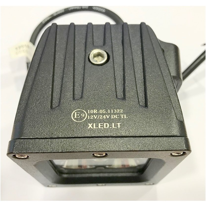 EMC MINI LED darbo žibintas 20W, 10-30V, 4 LED 2 EMC MINI LED darbo žibintas 20W, 10-30V, 4 LED 2